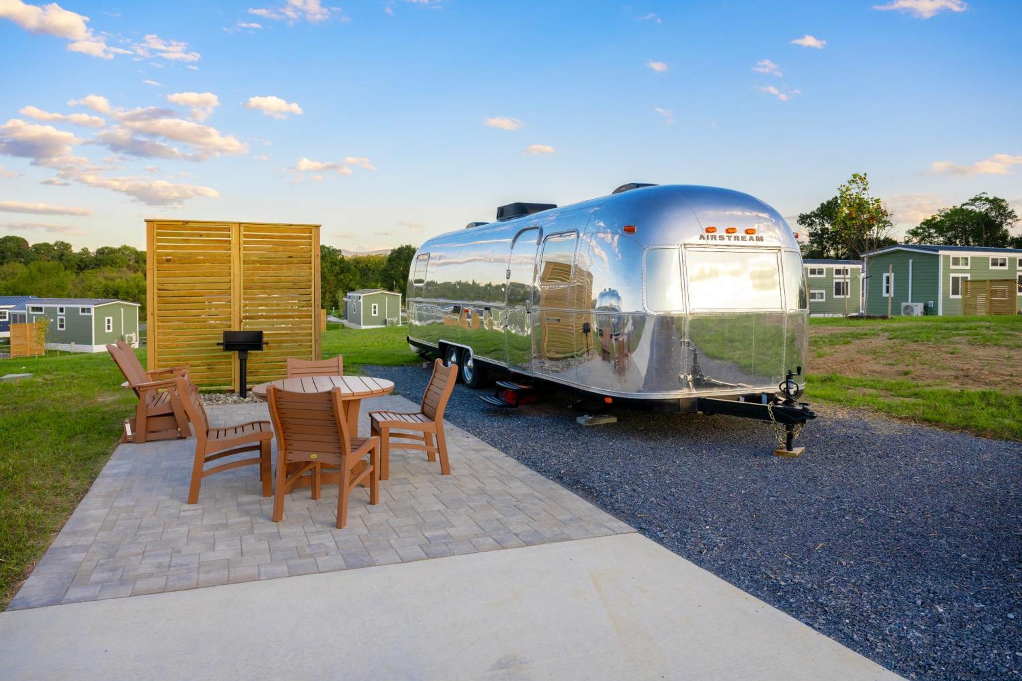 Luray Rv Resort On Shenandoah River Eksteriør bilde